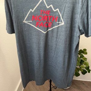 The north face t shirt- Large